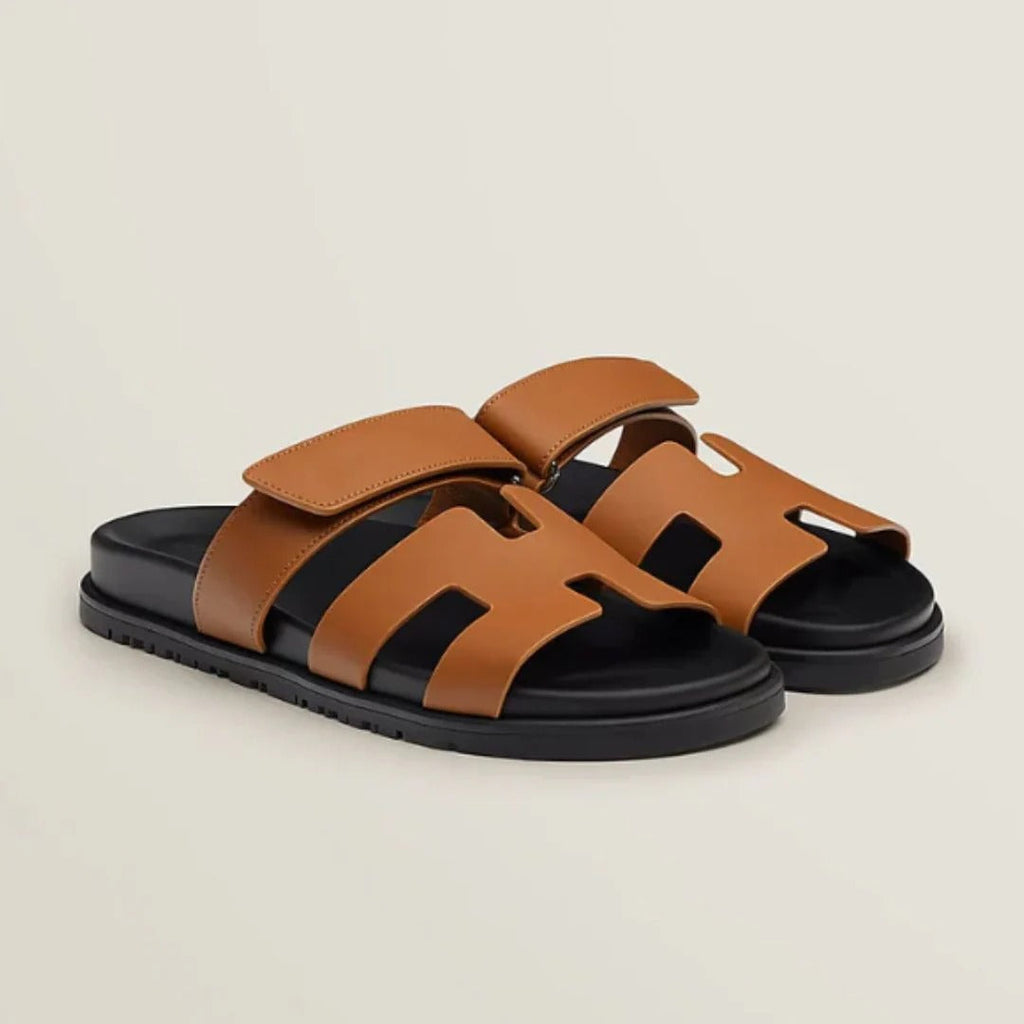 Sandalia Cut-Out Slide