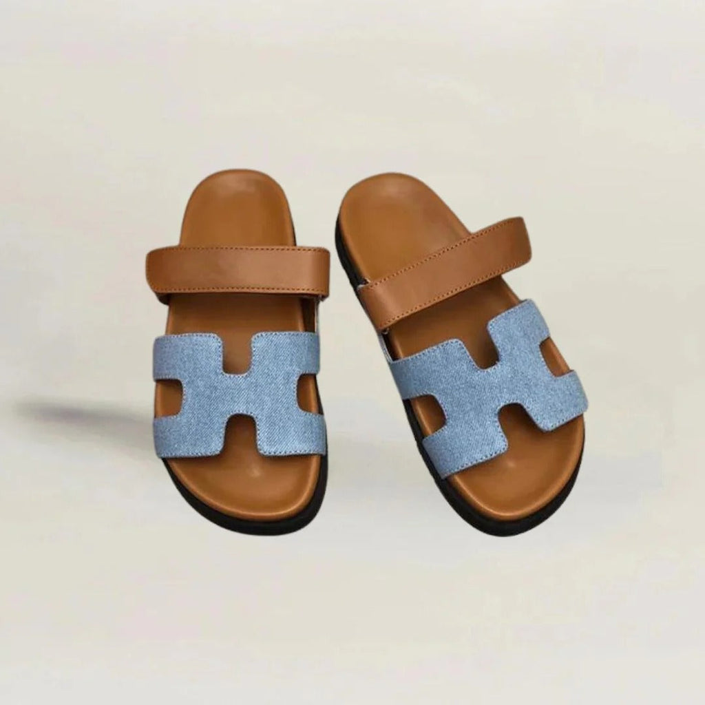 Sandalia Cut-Out Slide